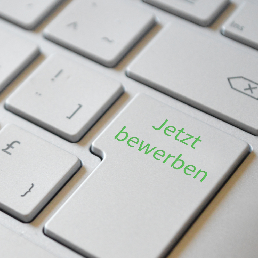 Jetzt bewerben (Quadrat) (c) Pixabay.com/athree23