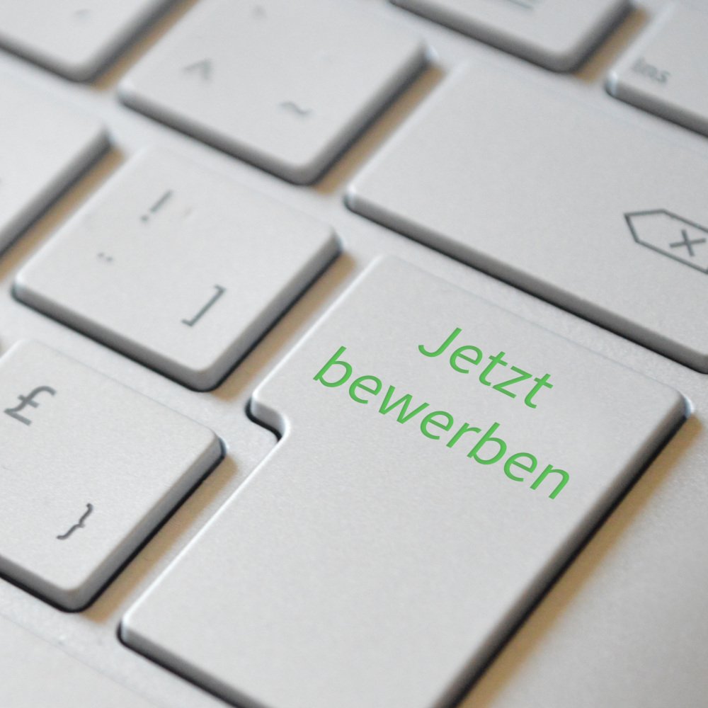 Jetzt bewerben (Quadrat) (c) Pixabay.com/athree23