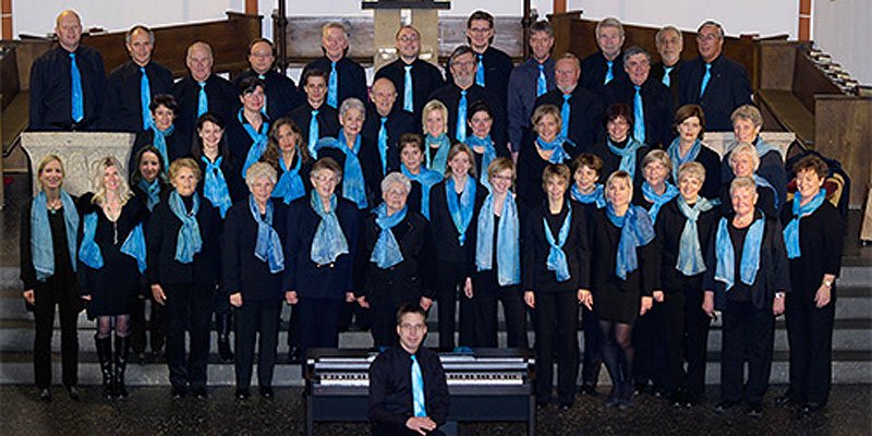 Der Kirchenchor St. Cyriakus im Jahr 2012 zu seinem 150-jährigen Jubiläum.