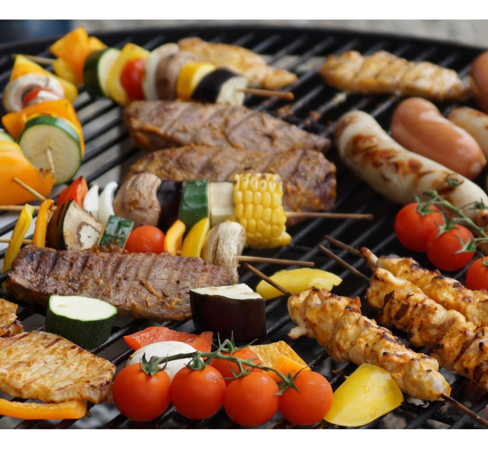 Grillen (Rand) (c) Pixabay.com/Susanne Jutzeler