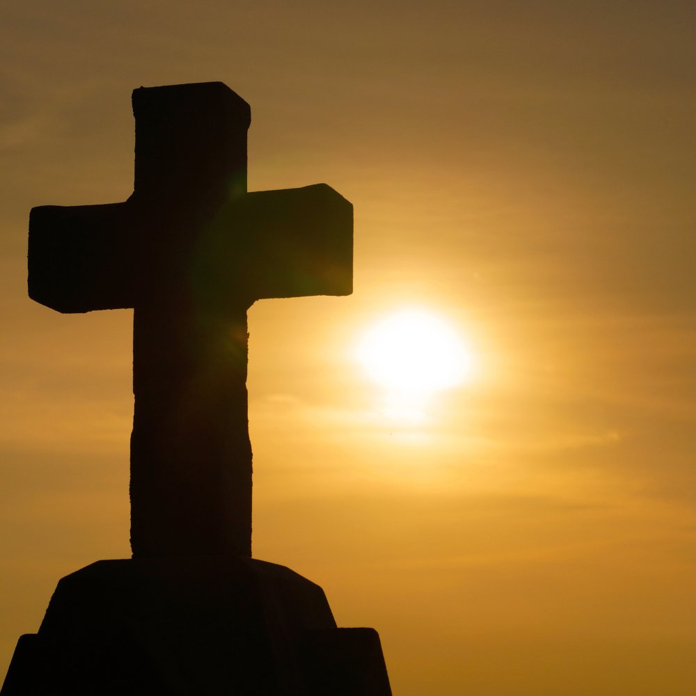Kreuz mit Sonne (Quadrat) (c) sspiehs3, Pixabay.com
