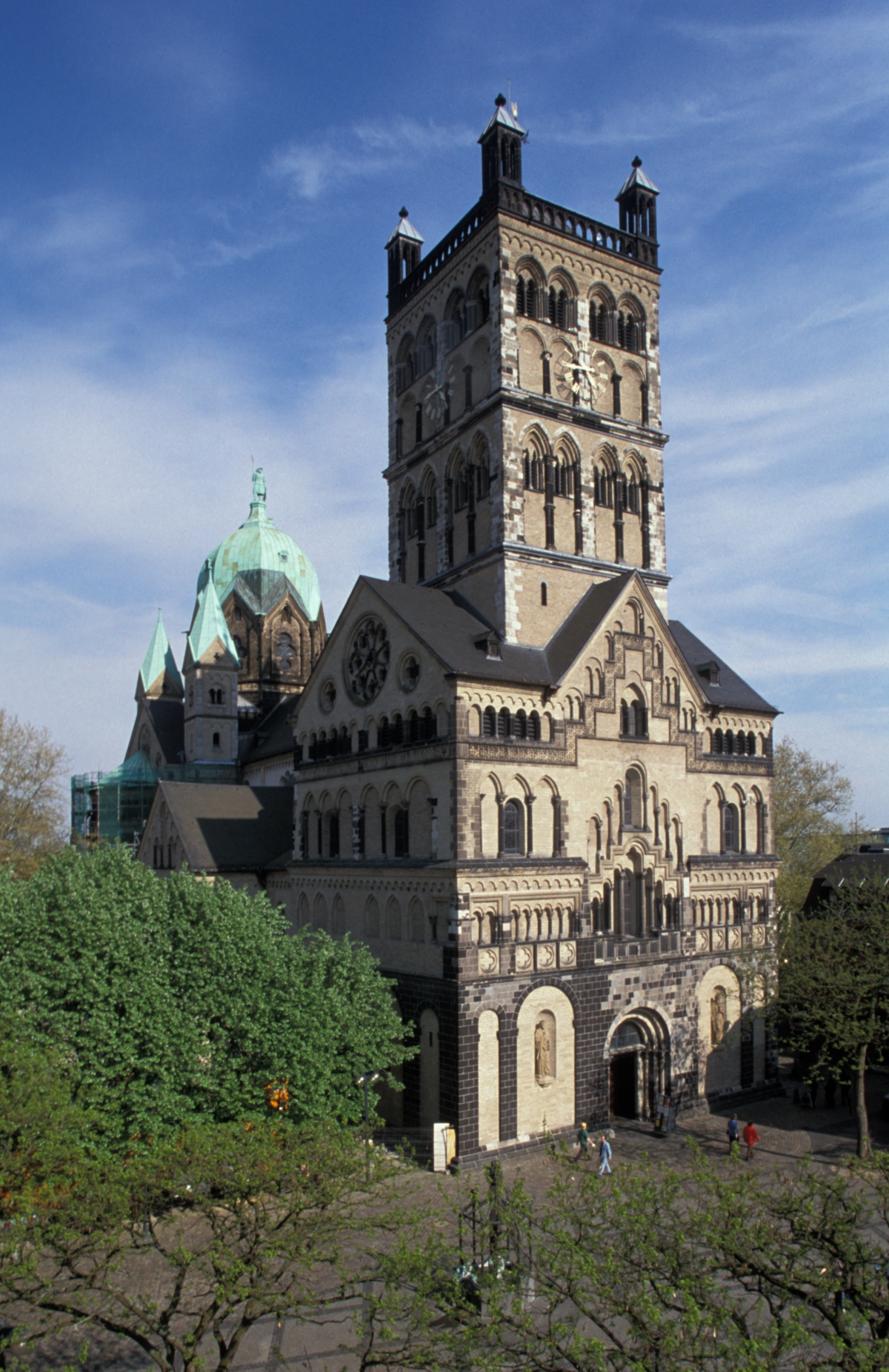 St. Quirinus-Münster (c) Erzbistum Köln / Markus Bollen